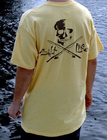Salt Life - Skull & Poles T-Shirt in Banana Yellow