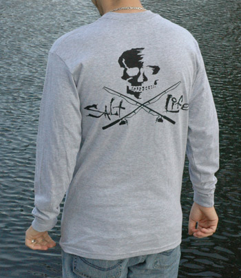 Salt Life - Skull and Poles Long Sleeve Pocket Tee Shirt  in Athletic Heather