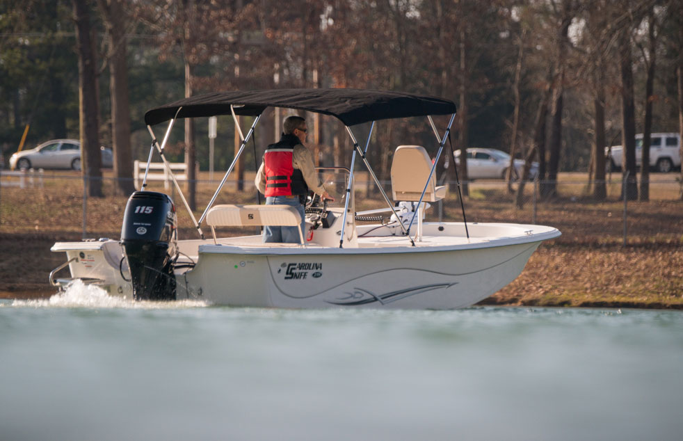 Dusky Sport Center - Carolina Skiff - DLV Series - DLV178